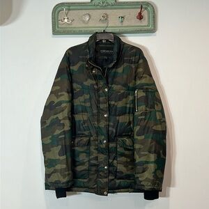 Forever 21 plus size camo green zip snap winter puffer coat jacket women’s 2X